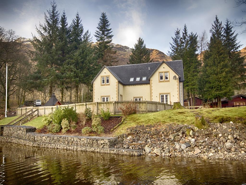 Ardlui Retreat Hotel ภายนอก รูปภาพ